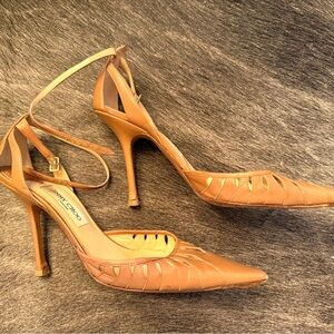 Vintage authentic Jimmy Choo 41.5 heels.